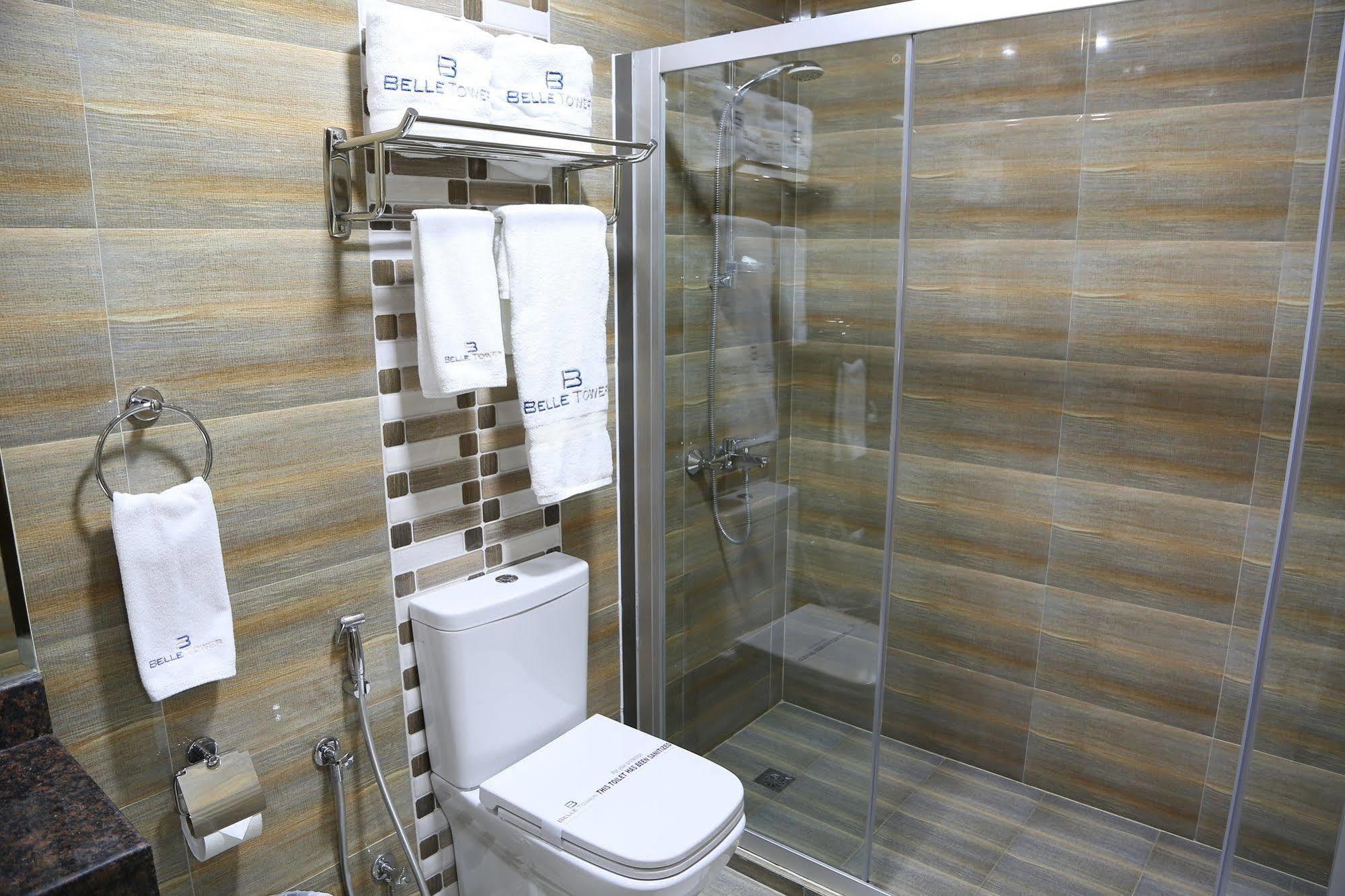 Belle Tower Luxury Apartments Manama Exterior photo